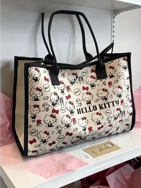 Hello Kitty Black & Cream Canvas Tote BagAppears larger on model 12*15 in-NEW!